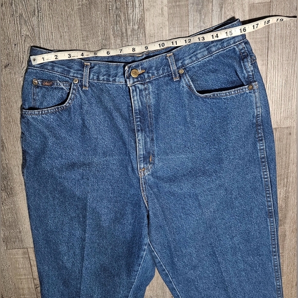 Chic Classic Blue Denim Jeans Size 20 W - Picture 3 of 8